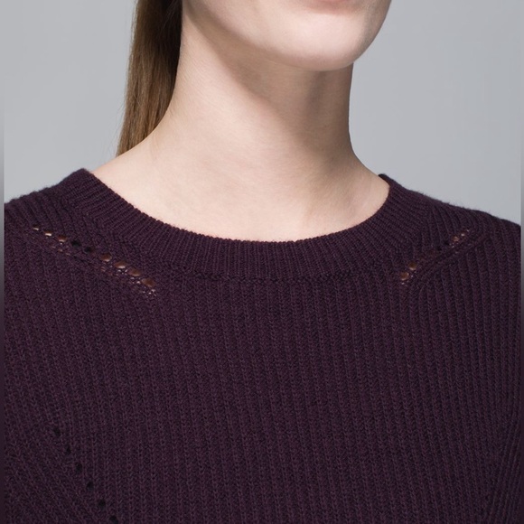 🍒 CHIC + COZY!! 💜 EUC Lululemon Seva Sweater | Sz 6 | Black Cherry | Retail $106 - Picture 4 of 14